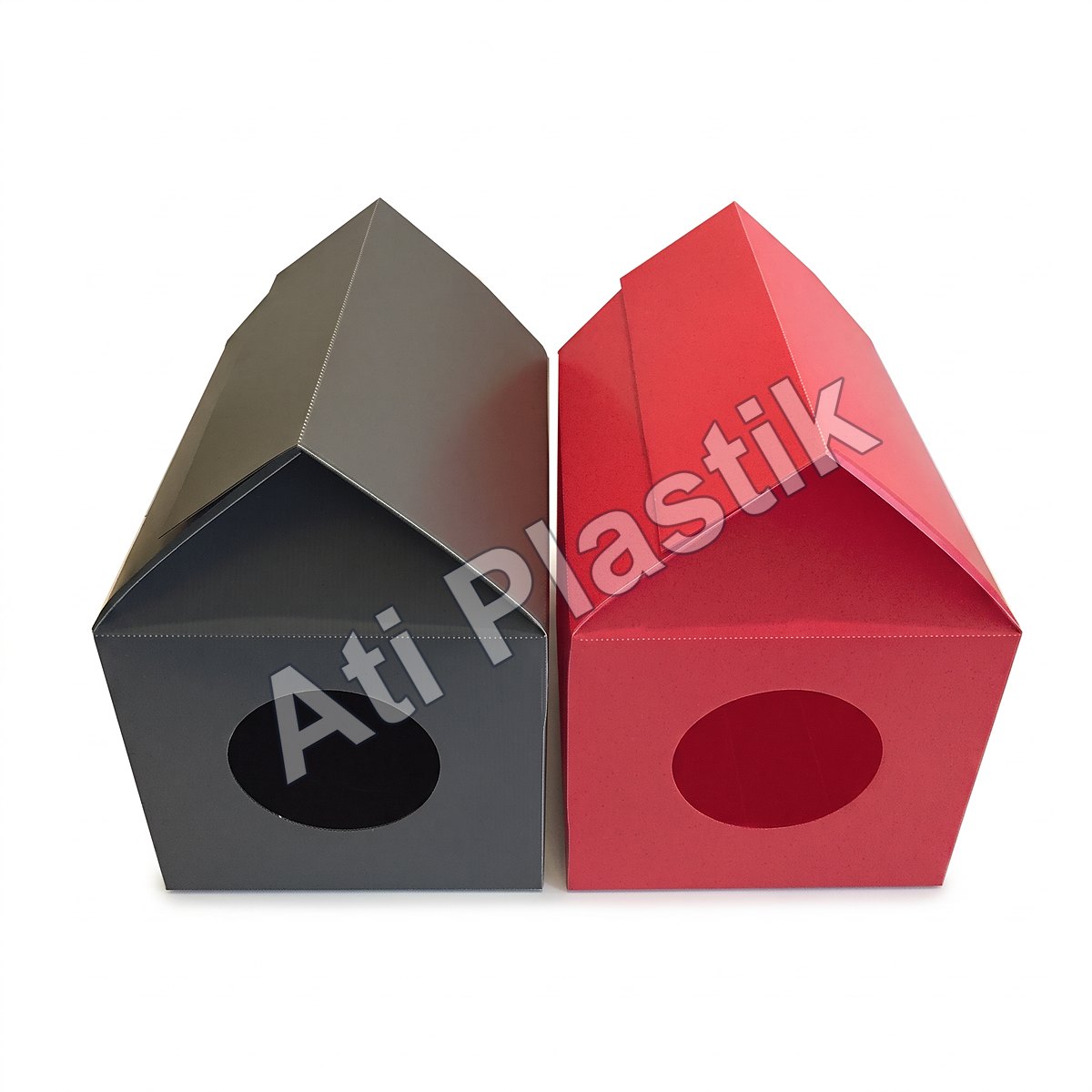 Plastik Kedi Evi 3